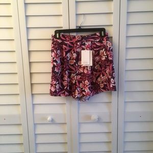 Paris Atelier + Other Stories Lady Floral Shorts